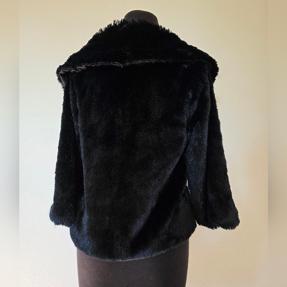Ladies Faux Fur Lined Bolero Jacket Black Size S vintage glam whimsigoth - Picture 3 of 4
